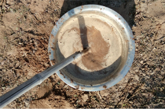 土壤墑情自動監(jiān)測站測量果園土壤含水量的變化