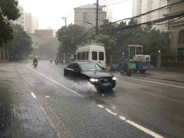 安徽遭遇大暴雨，土壤墑情持續(xù)過多